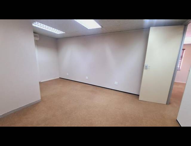 BUSINESS PROPERTY TO RENT IN MENLYN